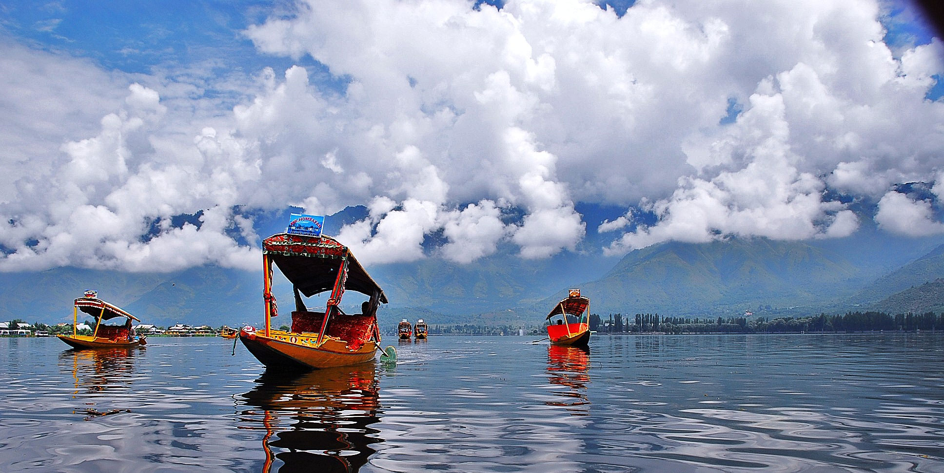 Kashmir Paradise